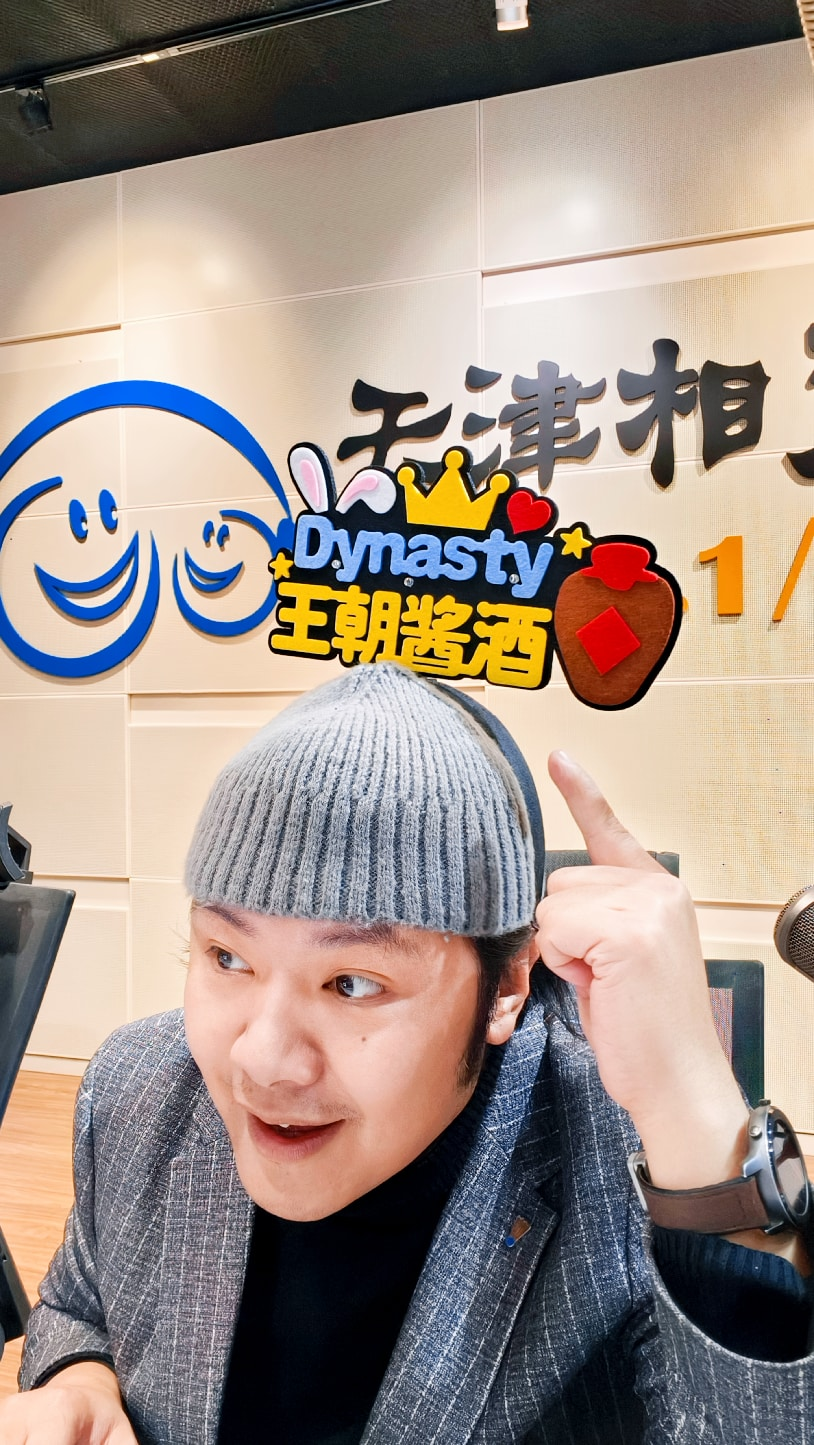 1c8cdcf9-6239-403c-b8d7-253abdea30f1